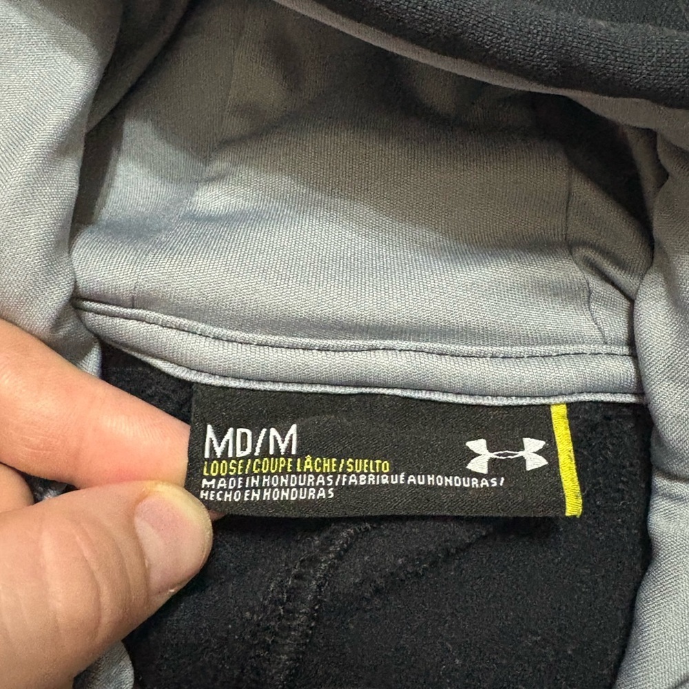 Fanshawe College Under Armour Hoodie Mens Medium - Picture 6 of 6